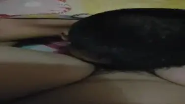 Perhatian Mesra Istri Pertama Cantik Di Kasur