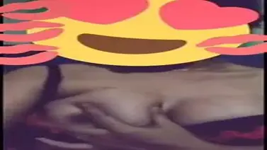 Selfie Pribadi Gadis Cantik Berparas Imut